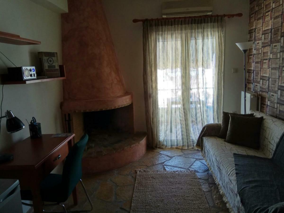 Two Bedroom Apartment テッサロニキ エクステリア 写真