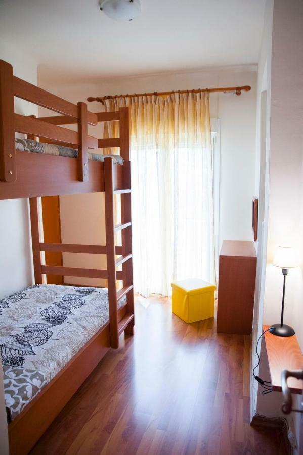 Two Bedroom Apartment テッサロニキ エクステリア 写真